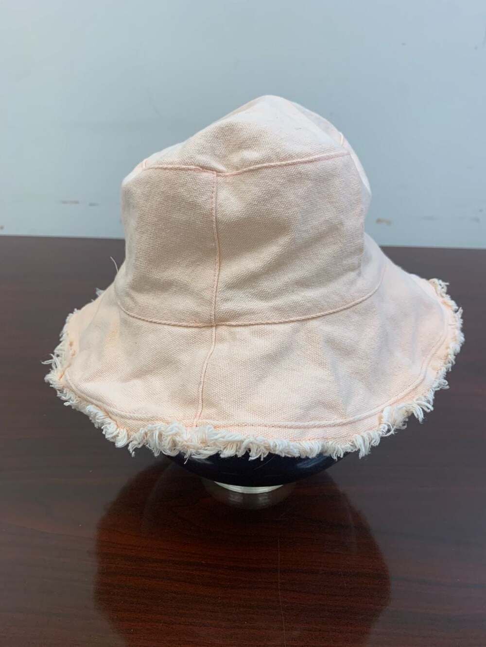 Marcus Adler New York Peach Frayed Edge Bucket Hat EUC